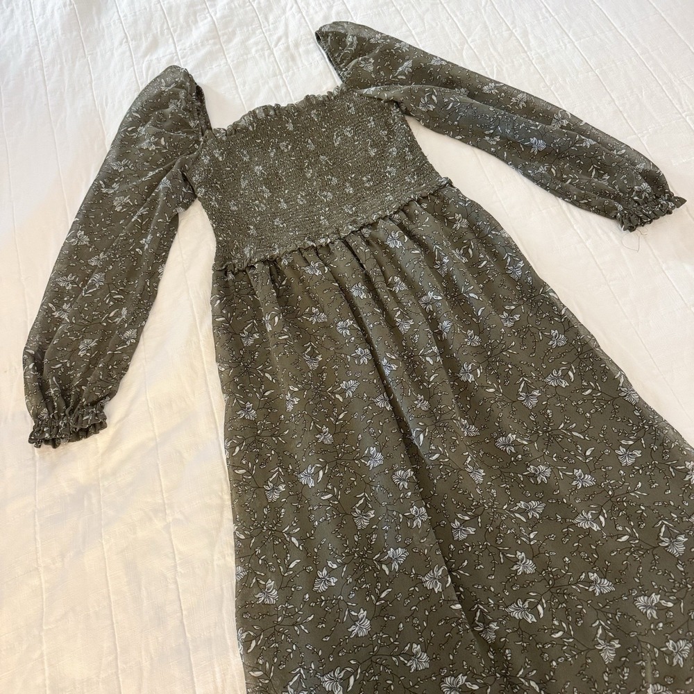 RD Style Anthropologie Smocked Midi‎ Dress SMALL Green Floral Boho Cottage Core